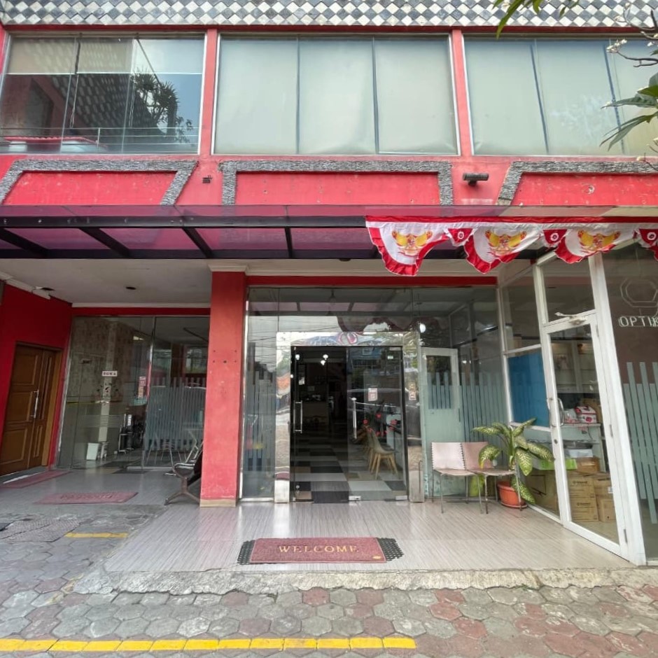 Tampak Depan